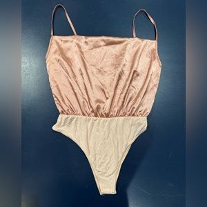 NWOT Nasty Gal Satin Cowl Neck Bodysuit in Blush Size 8